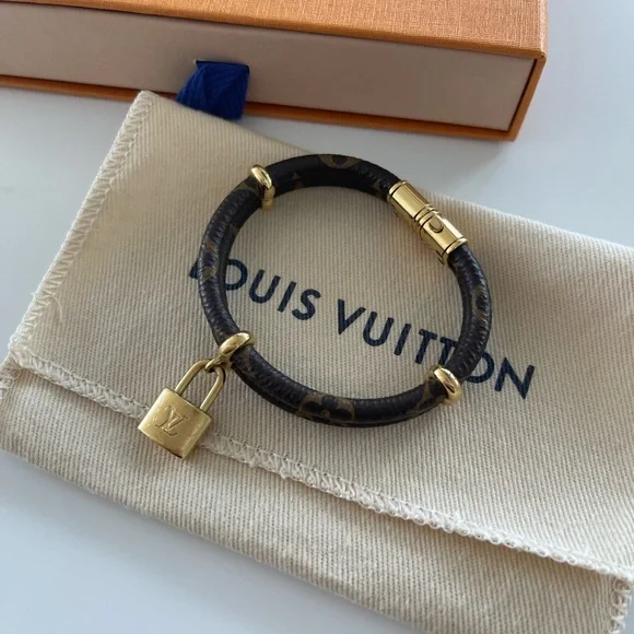 The Keep It Twice bracelet - Authentic - Picture 2 of 10